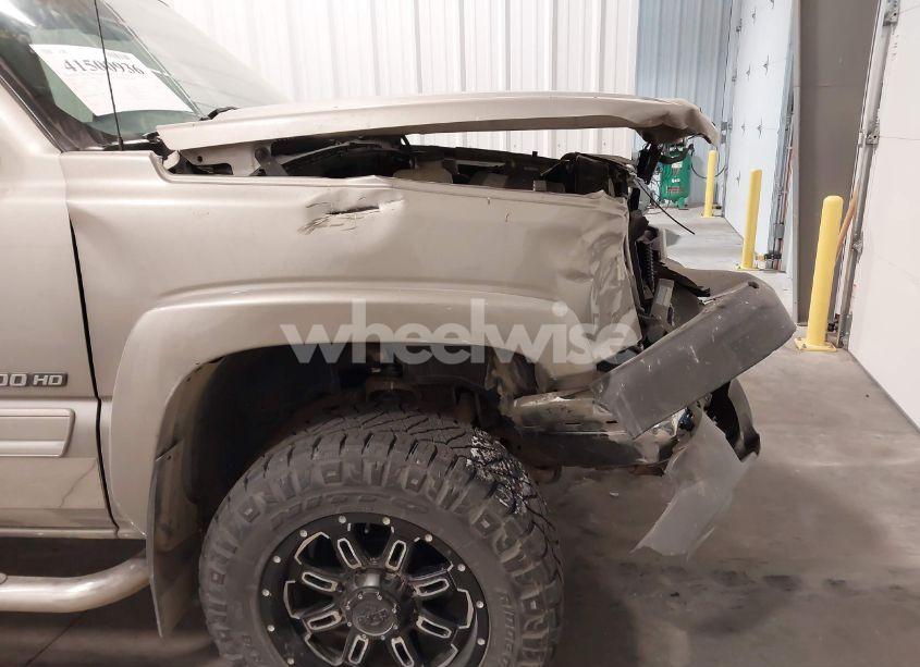 Photo 17 of 2003 Chevrolet Silverado 2500HD LS (VIN 1GCHK23U13F164494)