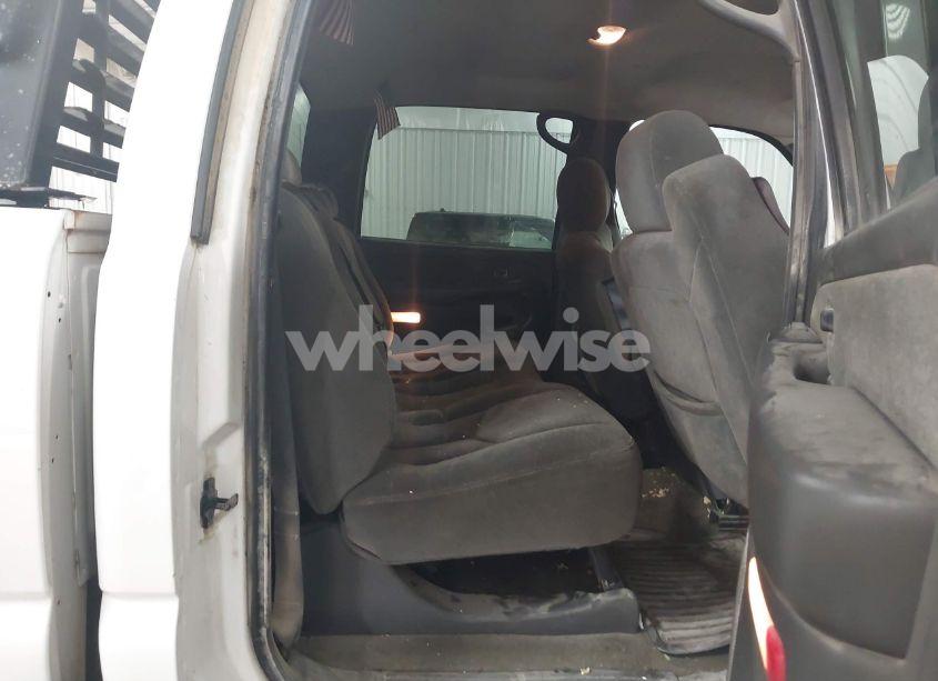 Photo 8 of 2003 Chevrolet Silverado 2500HD LS (VIN 1GCHK23U13F258343)