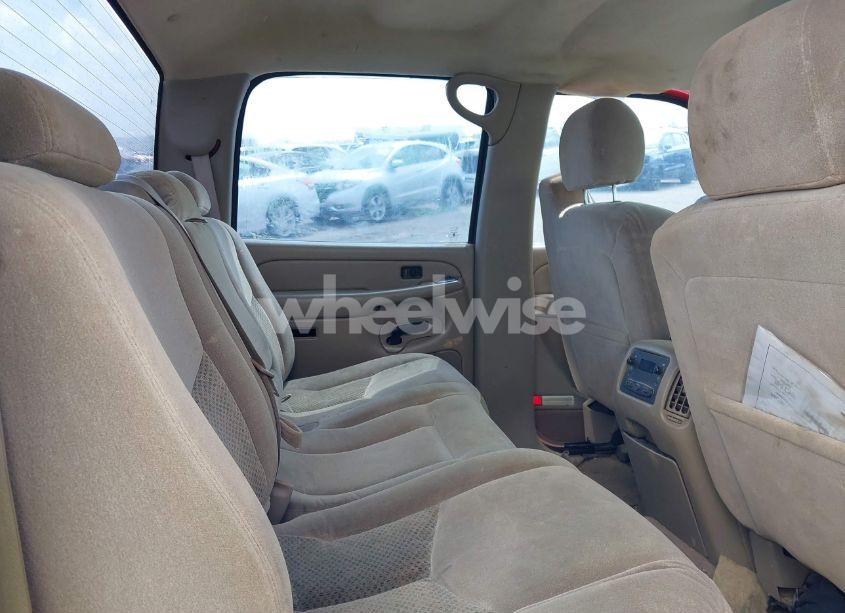 Photo 8 of 2004 Chevrolet Silverado 2500HD LS (VIN 1GCHK23U14F213890)