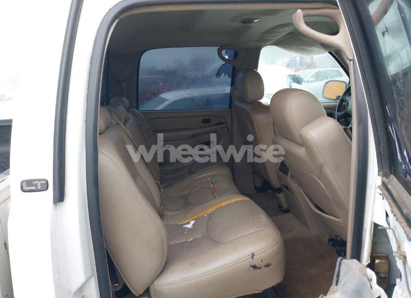 Photo 8 of 2004 Chevrolet Silverado 2500HD LT (VIN 1GCHK23U14F221732)