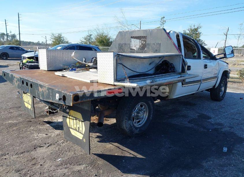 Photo 4 of 2004 Chevrolet Silverado 2500HD LS (VIN 1GCHK23U14F224758)