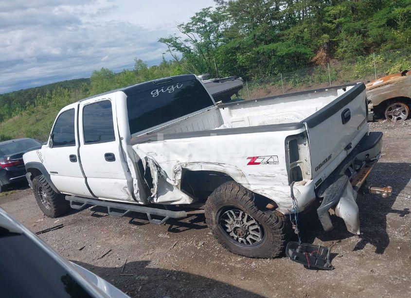 Photo 14 of 2005 Chevrolet Silverado 2500HD WORK TRUCK (VIN 1GCHK23U15F878550)