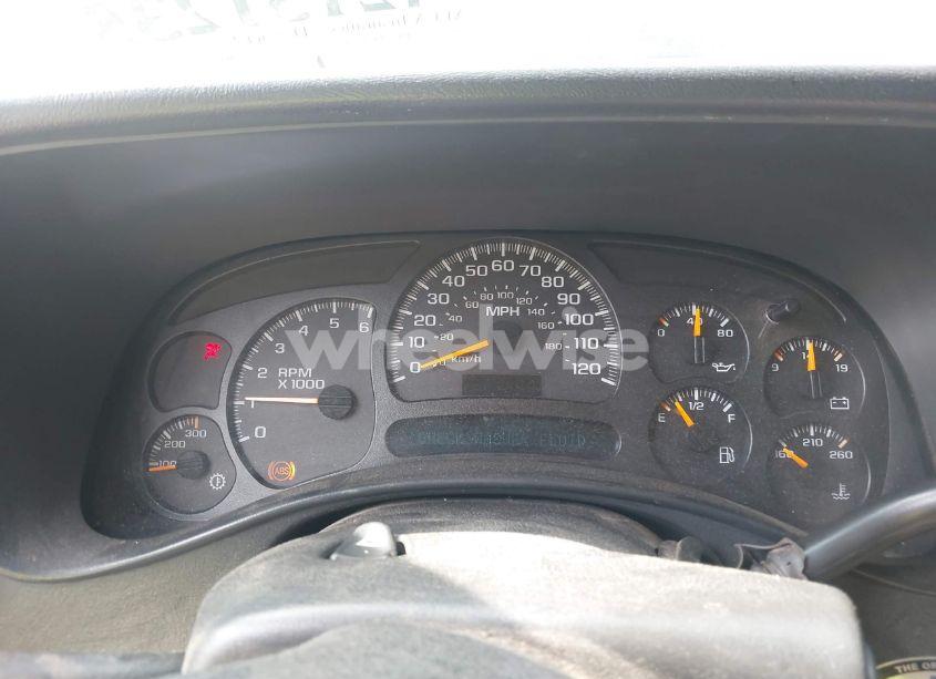 Photo 7 of 2005 Chevrolet Silverado 2500HD WORK TRUCK (VIN 1GCHK23U15F878550)