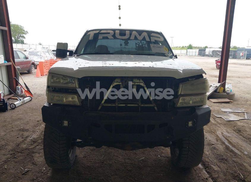 Photo 12 of 2004 Chevrolet Silverado 2500HD LS (VIN 1GCHK23U34F161615)