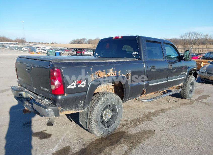 Photo 4 of 2004 Chevrolet Silverado 2500HD LS (VIN 1GCHK23U34F193108)