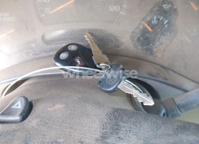 Photo 11 of 2004 Chevrolet Silverado 2500HD LT (VIN 1GCHK23U34F242999)