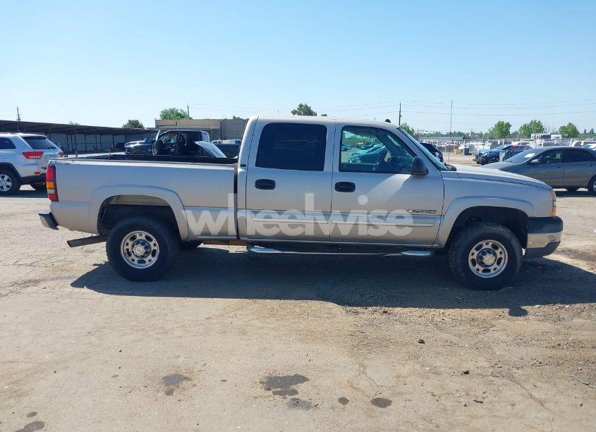 Photo 13 of 2004 Chevrolet Silverado 2500HD LT (VIN 1GCHK23U34F242999)