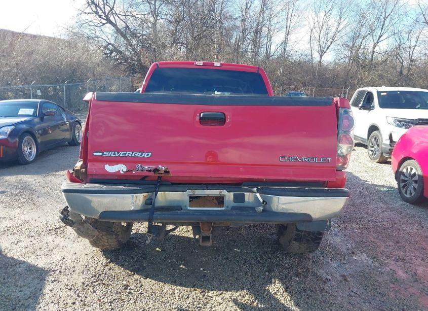 Photo 17 of 2005 Chevrolet Silverado 2500HD LS (VIN 1GCHK23U35F802411)