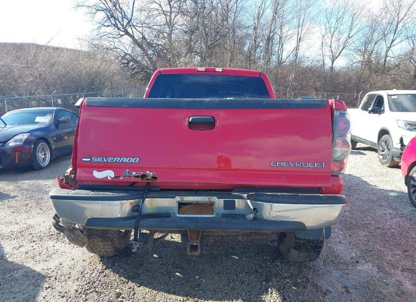 Photo 21 of 2005 Chevrolet Silverado 2500HD LS (VIN 1GCHK23U35F802411)