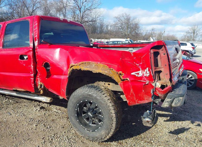 Photo 22 of 2005 Chevrolet Silverado 2500HD LS (VIN 1GCHK23U35F802411)