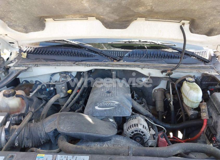 Photo 10 of 2005 Chevrolet Silverado 2500HD LS (VIN 1GCHK23U35F803784)