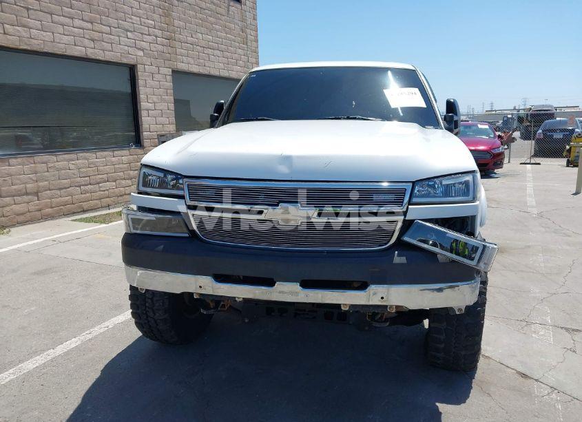 Photo 12 of 2005 Chevrolet Silverado 2500HD LS (VIN 1GCHK23U35F803784)