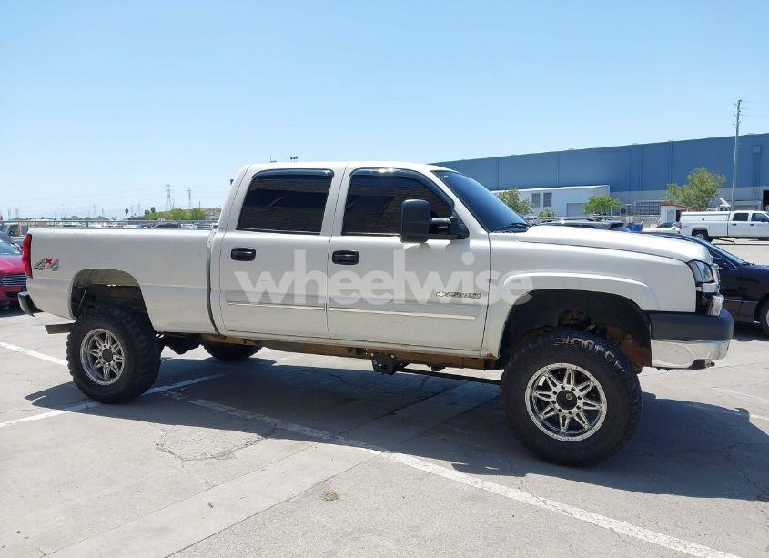 Photo 13 of 2005 Chevrolet Silverado 2500HD LS (VIN 1GCHK23U35F803784)