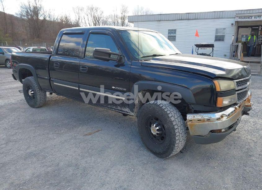 2005 Chevrolet Silverado 2500HD LS (VIN 1GCHK23U35F826160) main photo