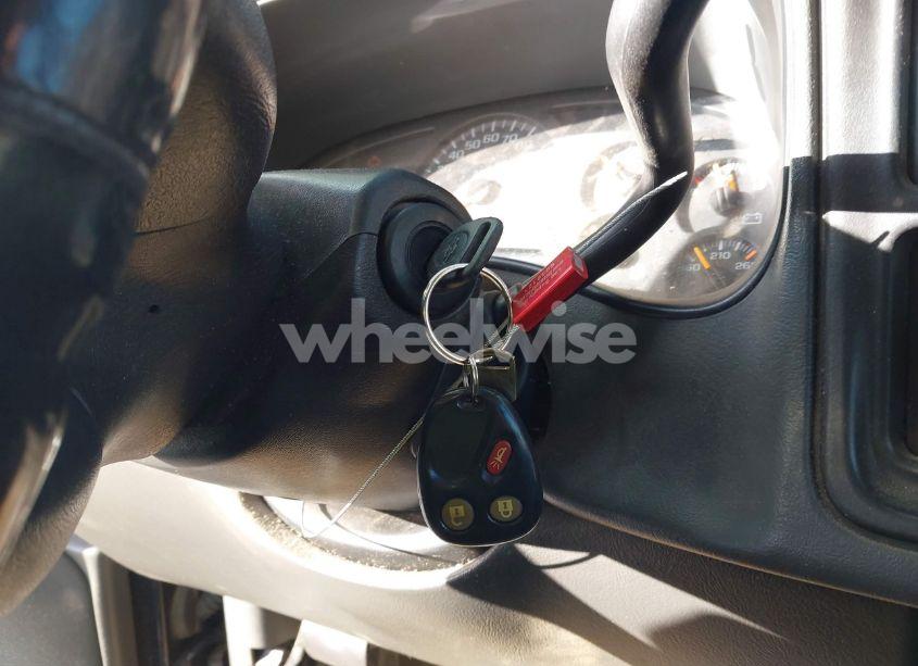 Photo 11 of 2005 Chevrolet Silverado 2500HD LS (VIN 1GCHK23U35F826160)