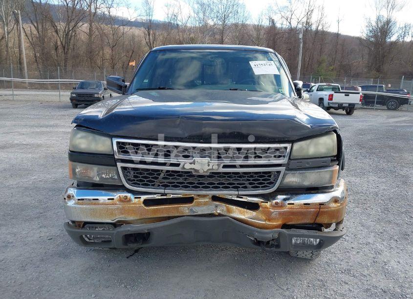 Photo 12 of 2005 Chevrolet Silverado 2500HD LS (VIN 1GCHK23U35F826160)