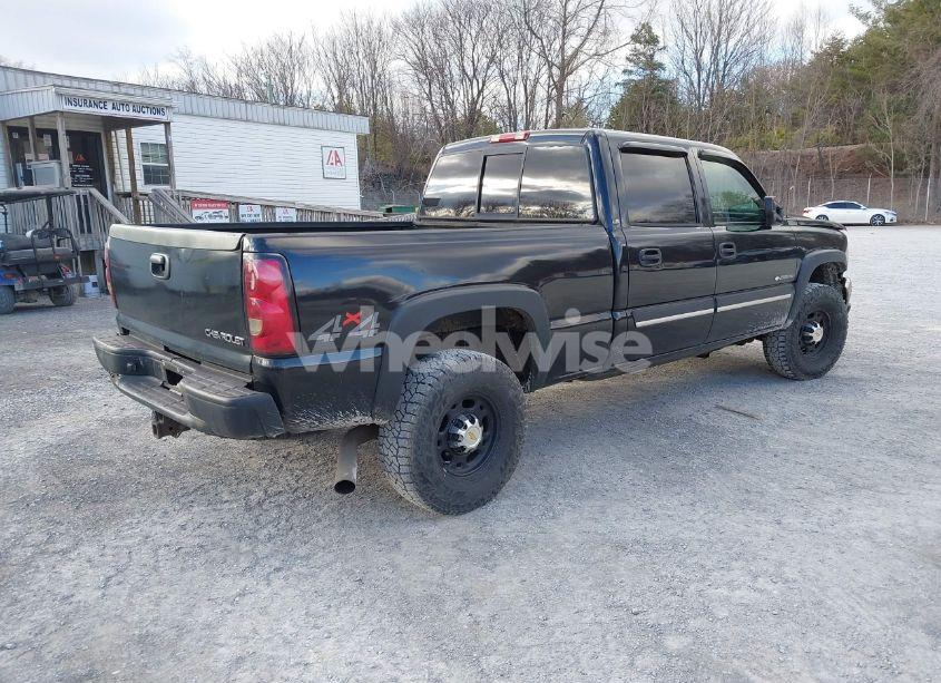 Photo 4 of 2005 Chevrolet Silverado 2500HD LS (VIN 1GCHK23U35F826160)