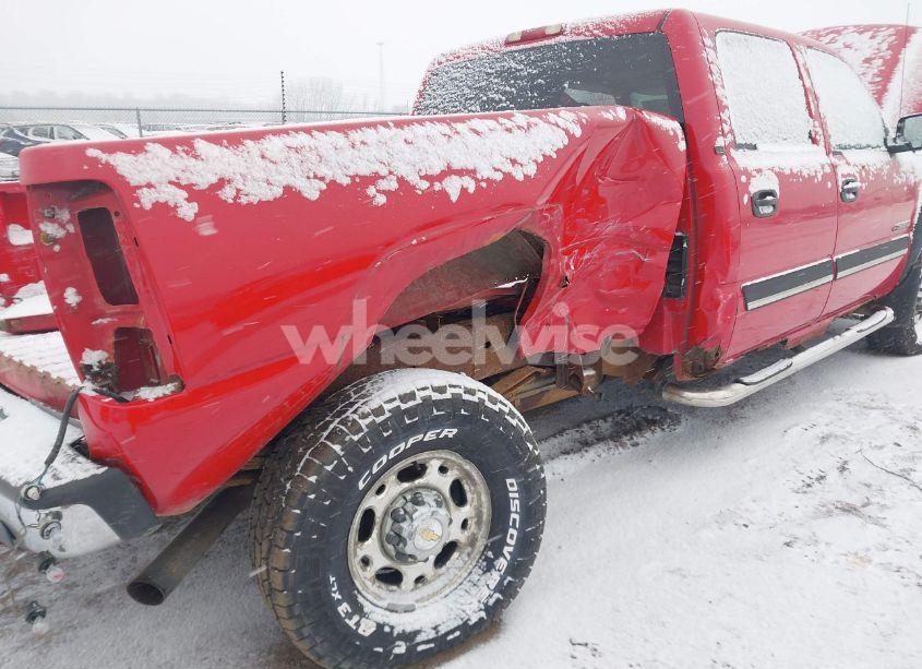 Photo 6 of 2005 Chevrolet Silverado 2500HD LS (VIN 1GCHK23U35F848305)