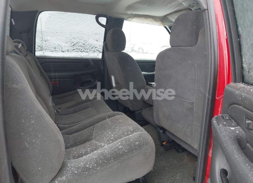 Photo 8 of 2005 Chevrolet Silverado 2500HD LS (VIN 1GCHK23U35F848305)