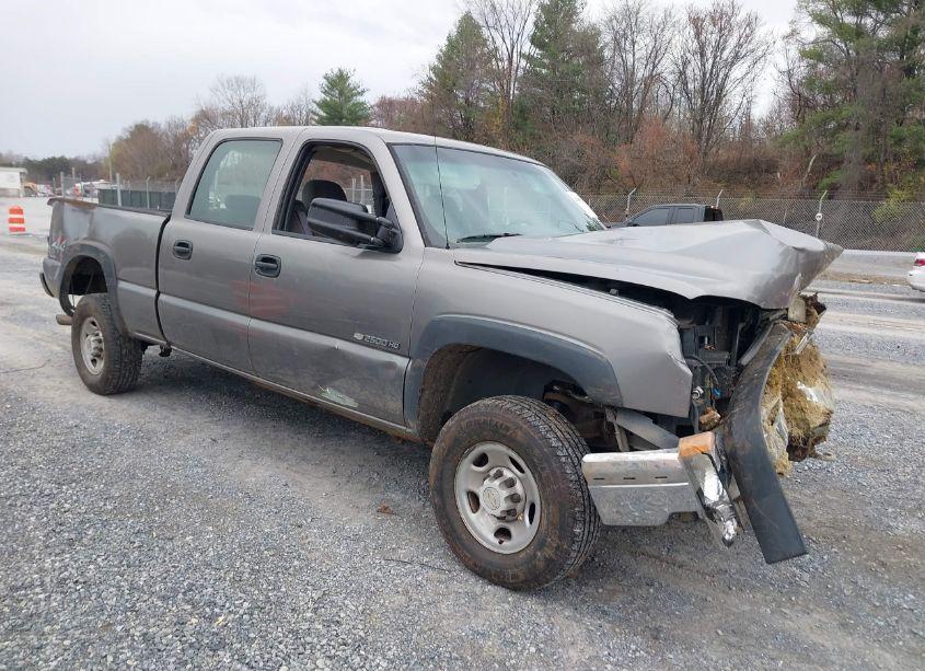 2006 Chevrolet Silverado 2500HD WORK TRUCK (VIN 1GCHK23U36F261118) main photo