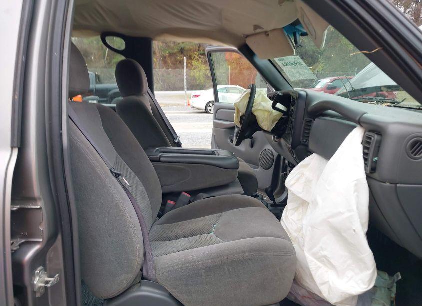 Photo 5 of 2006 Chevrolet Silverado 2500HD WORK TRUCK (VIN 1GCHK23U36F261118)