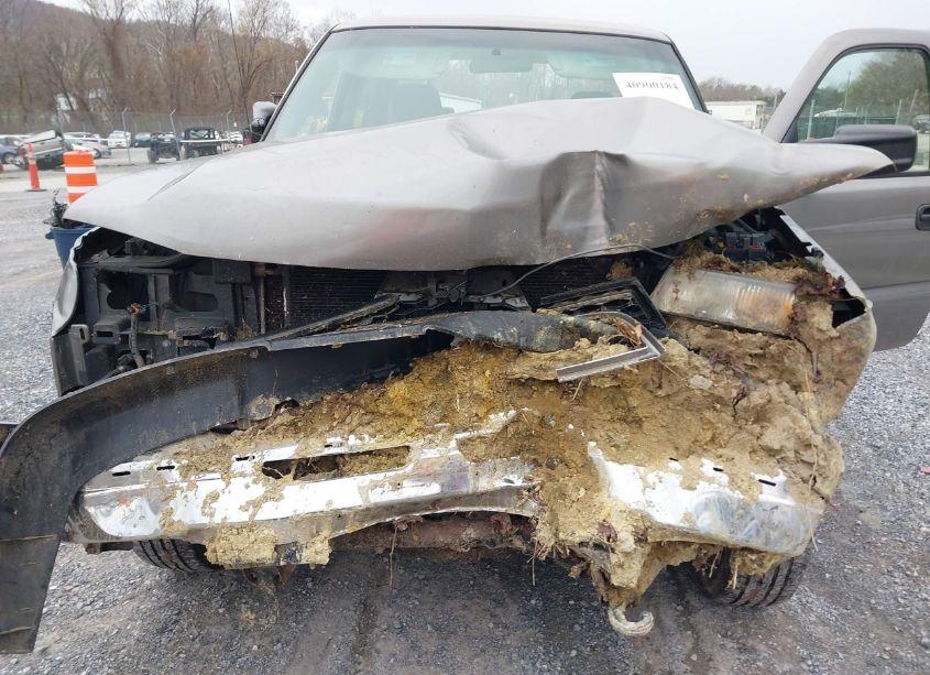 Photo 6 of 2006 Chevrolet Silverado 2500HD WORK TRUCK (VIN 1GCHK23U36F261118)