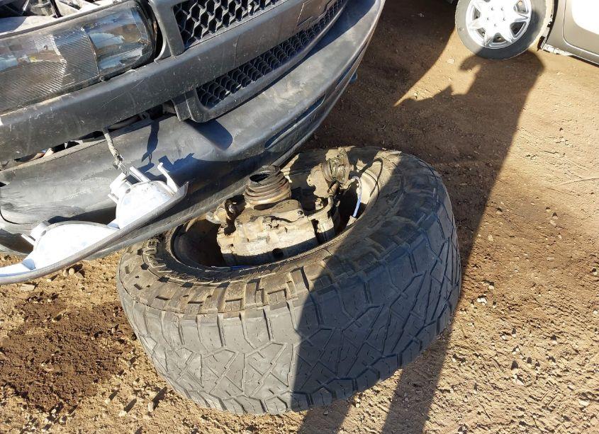 Photo 12 of 2001 Chevrolet Silverado 2500HD LS (VIN 1GCHK23U41F166639)