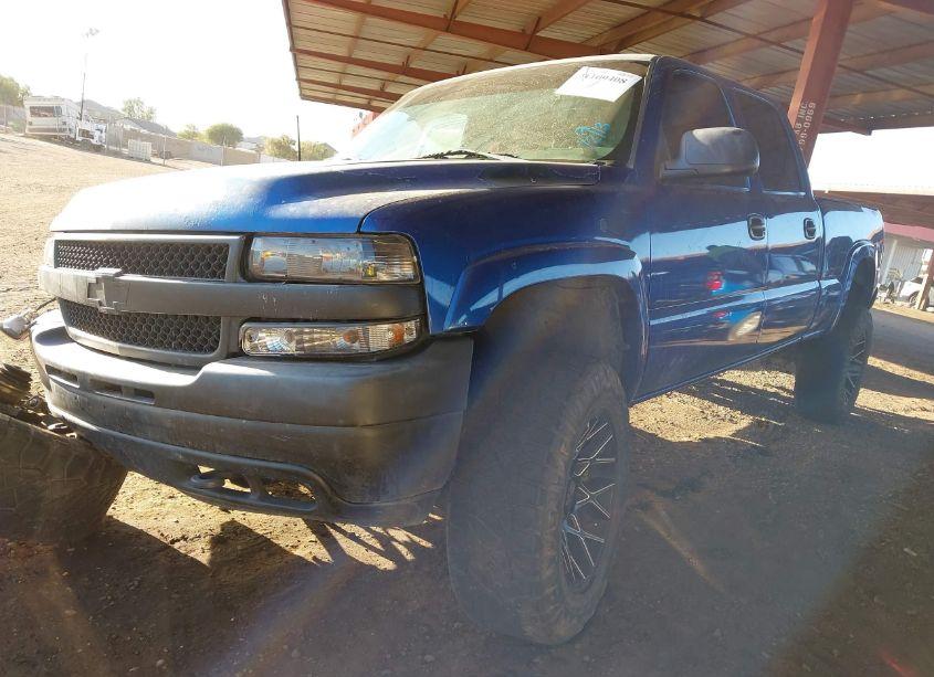 Photo 2 of 2001 Chevrolet Silverado 2500HD LS (VIN 1GCHK23U41F166639)