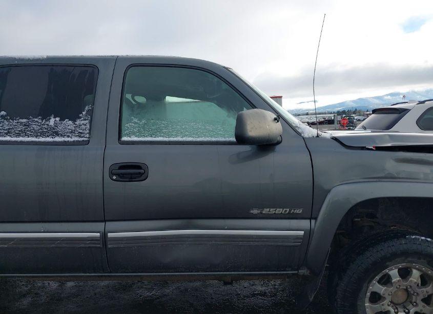 Photo 14 of 2002 Chevrolet Silverado 2500HD LS (VIN 1GCHK23U42F222628)