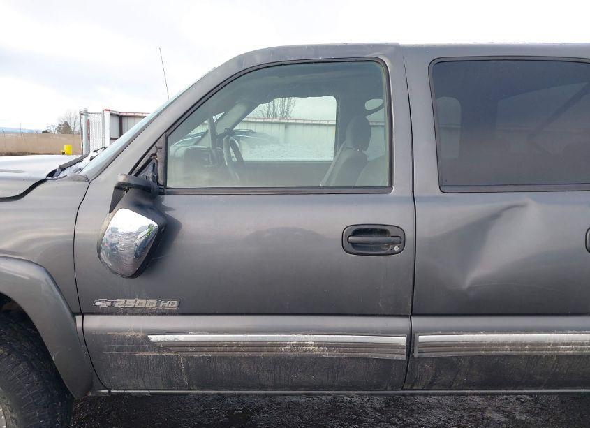 Photo 15 of 2002 Chevrolet Silverado 2500HD LS (VIN 1GCHK23U42F222628)