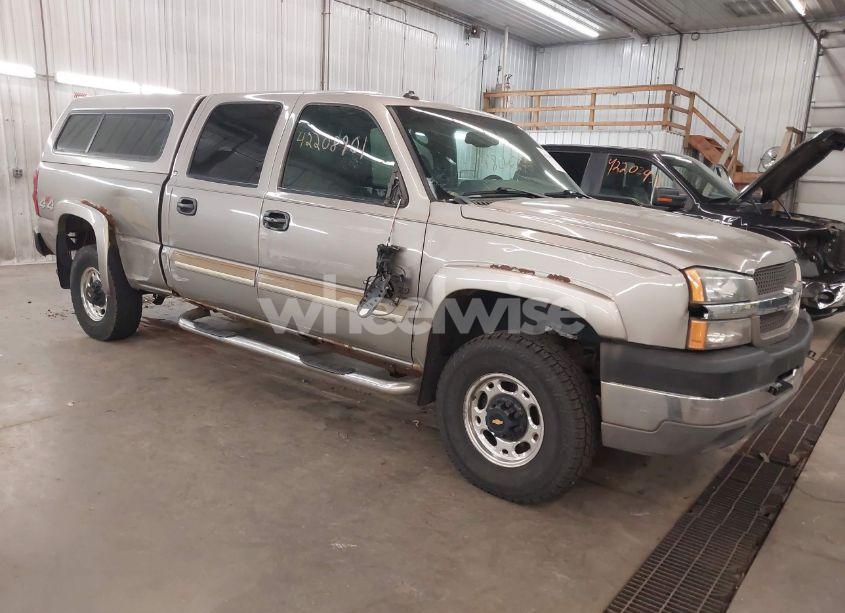2003 Chevrolet Silverado 2500HD LS (VIN 1GCHK23U43F219262) main photo