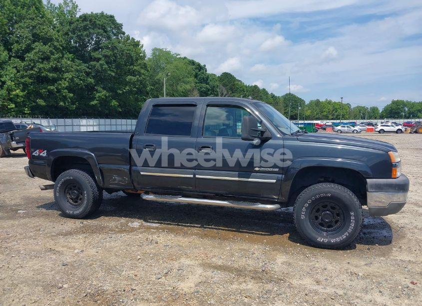 Photo 13 of 2004 Chevrolet Silverado 2500HD LT (VIN 1GCHK23U44F177791)