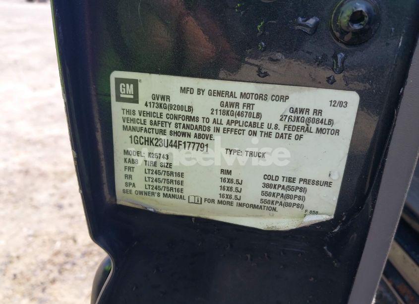 Photo 9 of 2004 Chevrolet Silverado 2500HD LT (VIN 1GCHK23U44F177791)