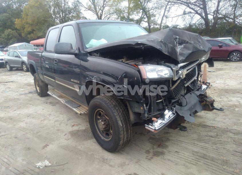 2006 Chevrolet Silverado 2500HD LT1 (VIN 1GCHK23U46F165286) main photo