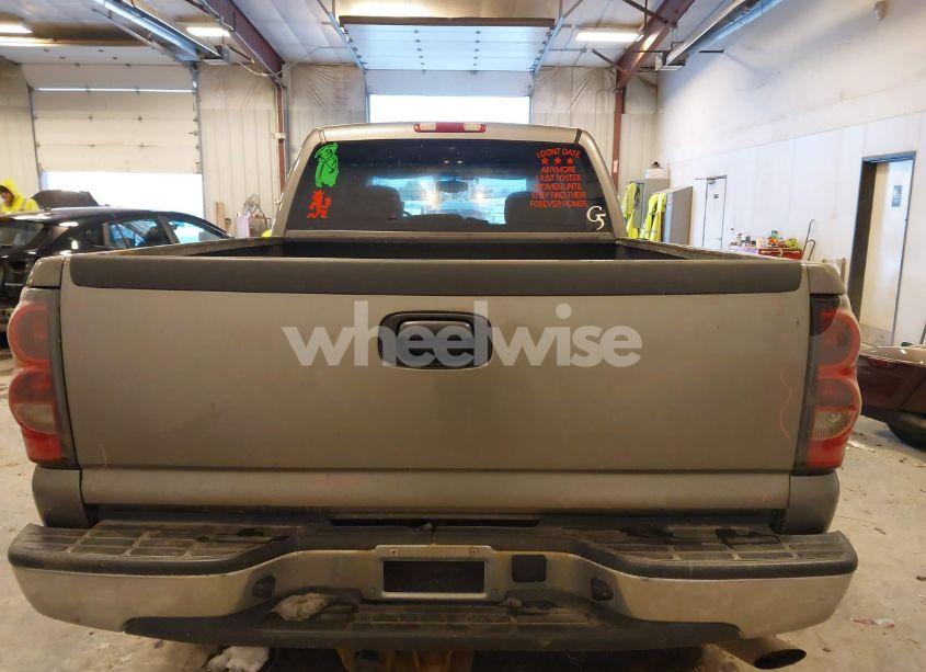 Photo 16 of 2007 Chevrolet Silverado 2500HD CLASSIC LT1 (VIN 1GCHK23U47F156184)