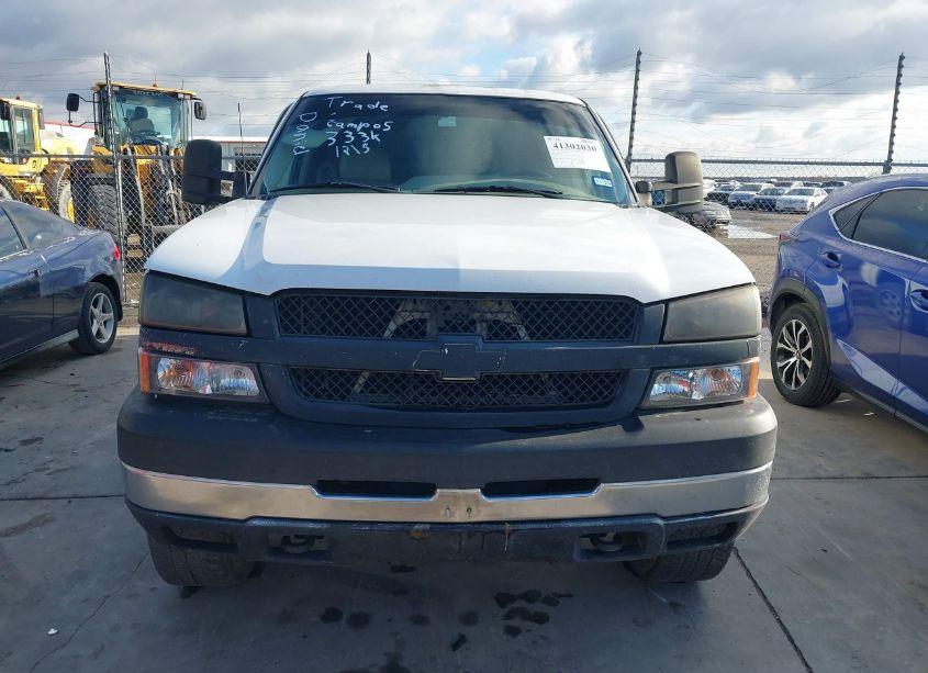 Photo 12 of 2003 Chevrolet Silverado 2500HD (VIN 1GCHK23U53F101835)