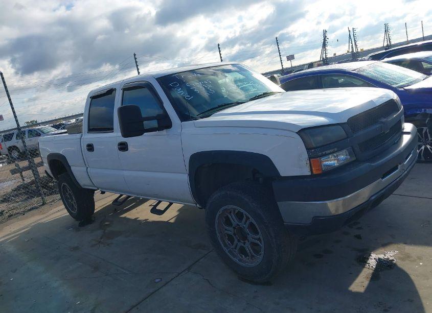 Photo 13 of 2003 Chevrolet Silverado 2500HD (VIN 1GCHK23U53F101835)