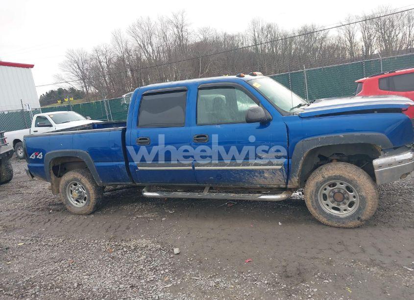 Photo 13 of 2004 Chevrolet Silverado 2500HD LS/LT/WORK TRUCK (VIN 1GCHK23U54F136179)