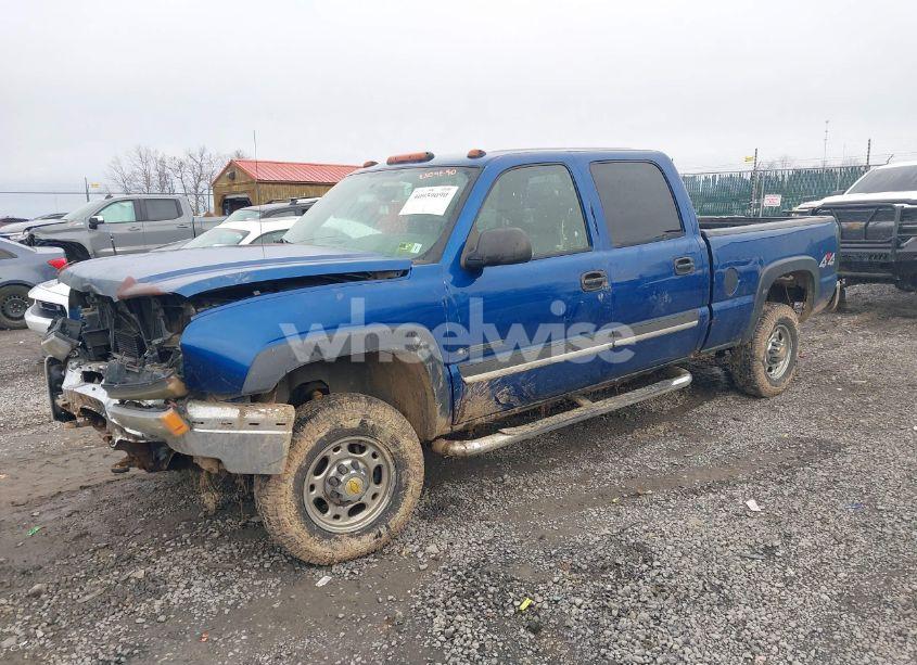 Photo 2 of 2004 Chevrolet Silverado 2500HD LS/LT/WORK TRUCK (VIN 1GCHK23U54F136179)