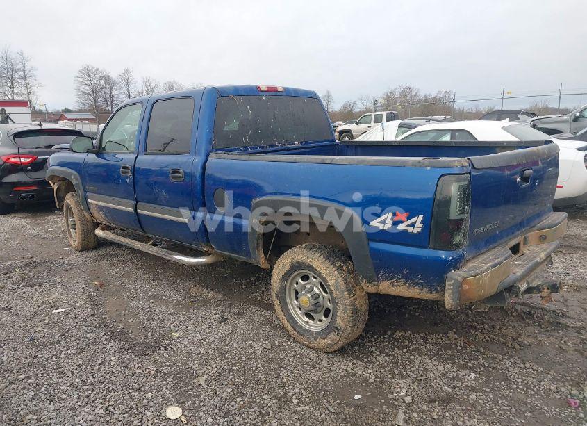 Photo 3 of 2004 Chevrolet Silverado 2500HD LS/LT/WORK TRUCK (VIN 1GCHK23U54F136179)