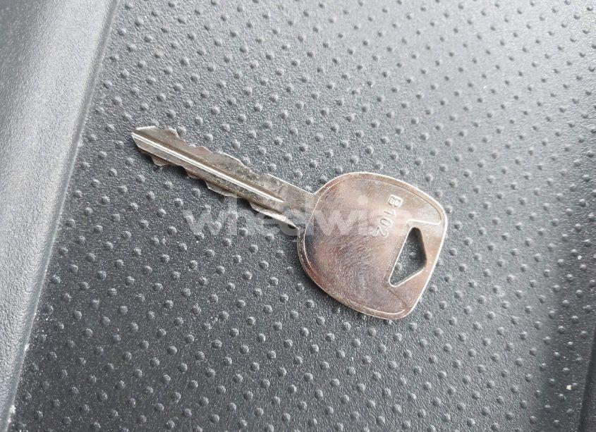 Photo 11 of 2004 Chevrolet Silverado 2500HD LS (VIN 1GCHK23U54F188248)