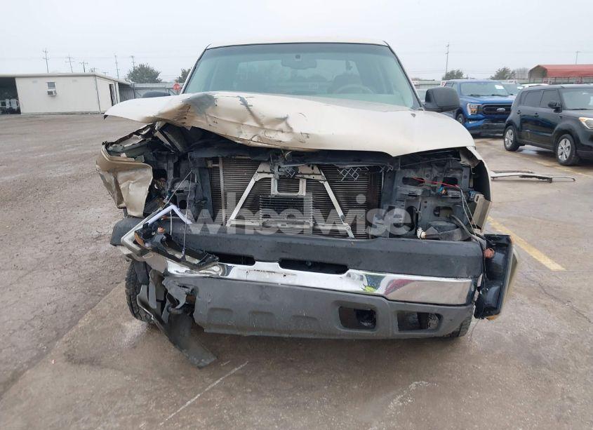 Photo 13 of 2004 Chevrolet Silverado 2500HD LS (VIN 1GCHK23U54F188248)