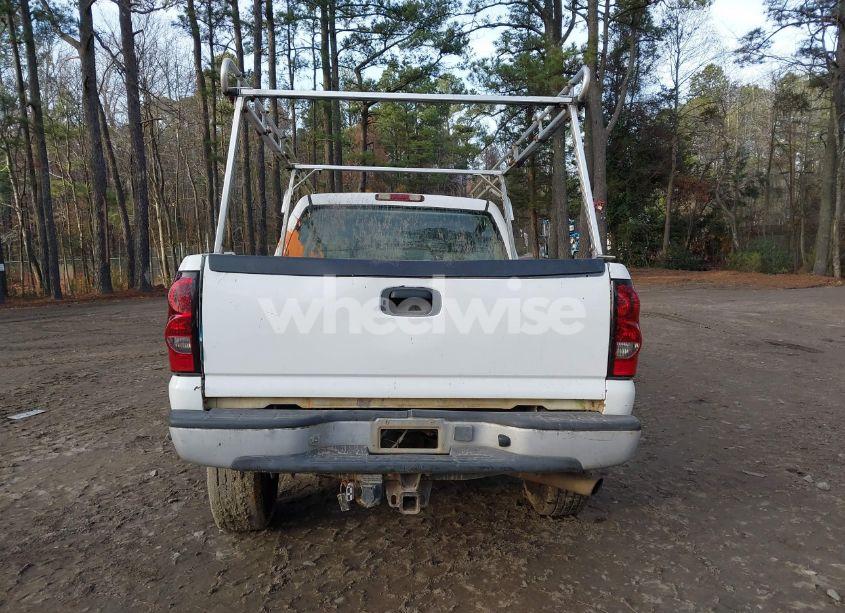 Photo 16 of 2004 Chevrolet Silverado 2500HD WORK TRUCK (VIN 1GCHK23U54F234354)