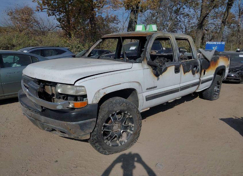 Photo 2 of 2001 Chevrolet Silverado 2500HD LS (VIN 1GCHK23U61F204954)