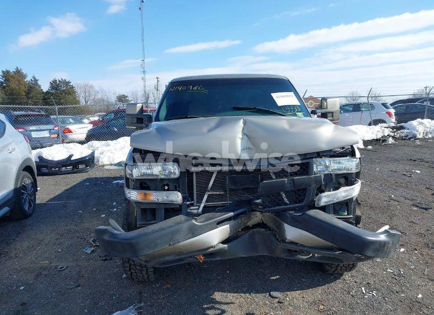 Photo 12 of 2002 Chevrolet Silverado 2500HD LS (VIN 1GCHK23U62F133501)