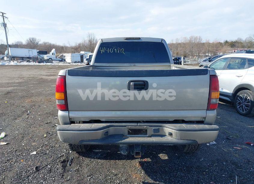 Photo 16 of 2002 Chevrolet Silverado 2500HD LS (VIN 1GCHK23U62F133501)