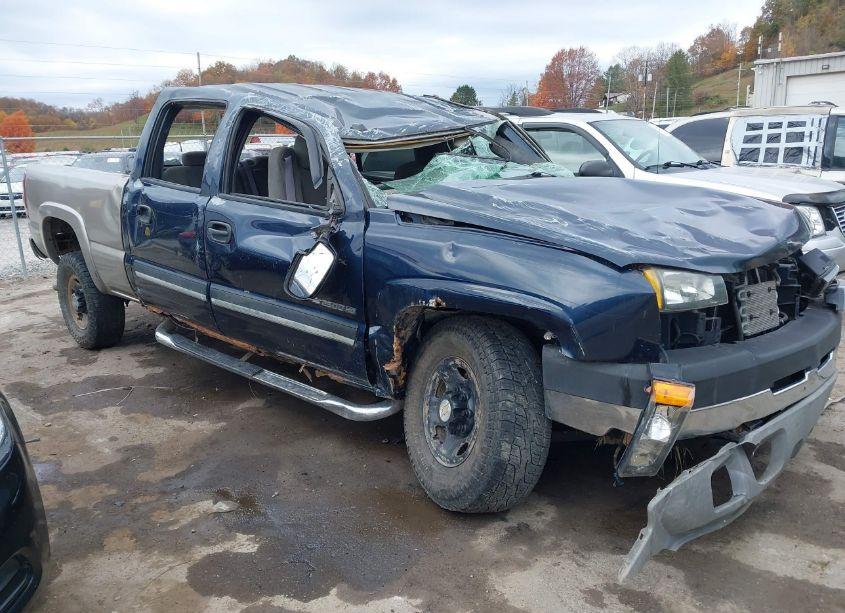 2005 Chevrolet Silverado 2500HD LS (VIN 1GCHK23U75F918937) main photo