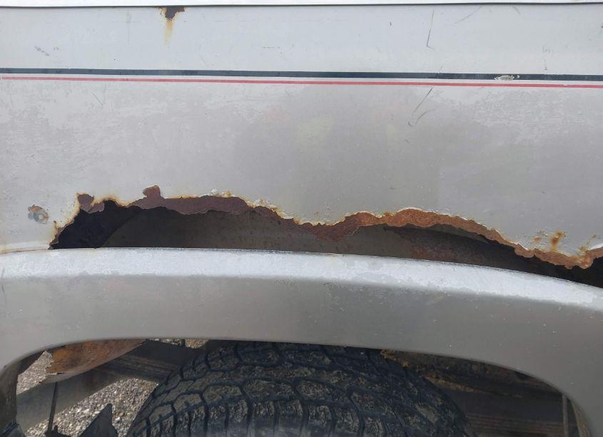 Photo 13 of 2001 Chevrolet Silverado 2500HD LS (VIN 1GCHK23U81F141792)