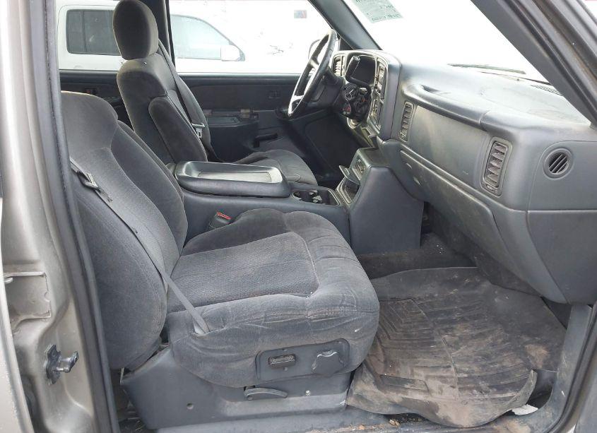 Photo 5 of 2001 Chevrolet Silverado 2500HD LS (VIN 1GCHK23U81F141792)