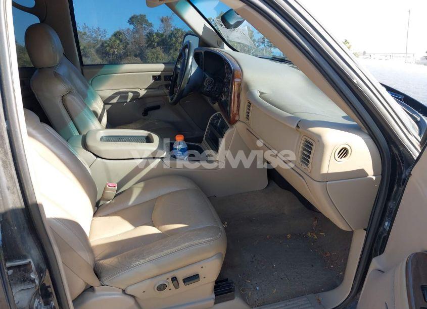 Photo 5 of 2004 Chevrolet Silverado 2500HD LT (VIN 1GCHK23U84F116654)